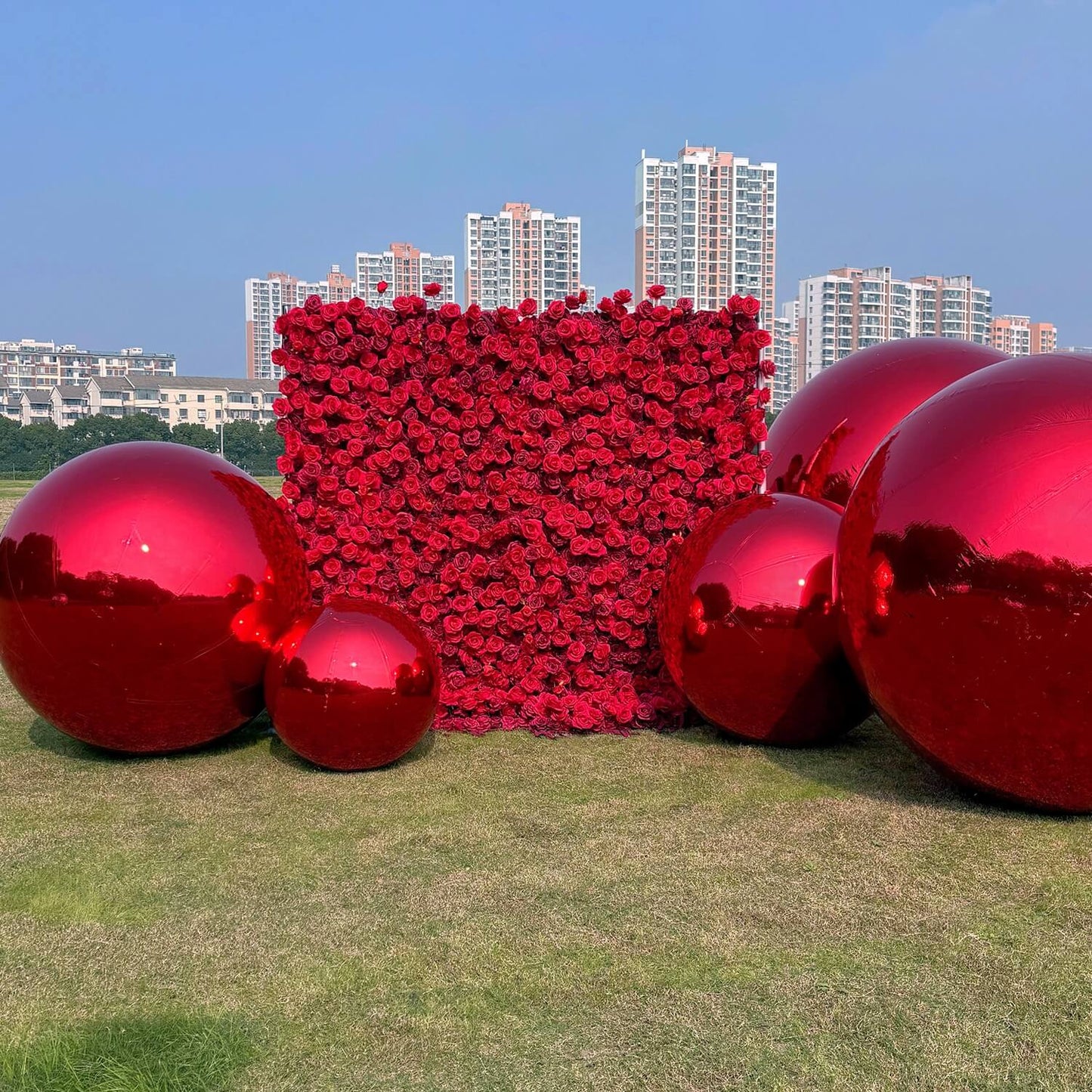 Red Roses Fabric Flower Wall For Wedding Arrangement-ubackdrop